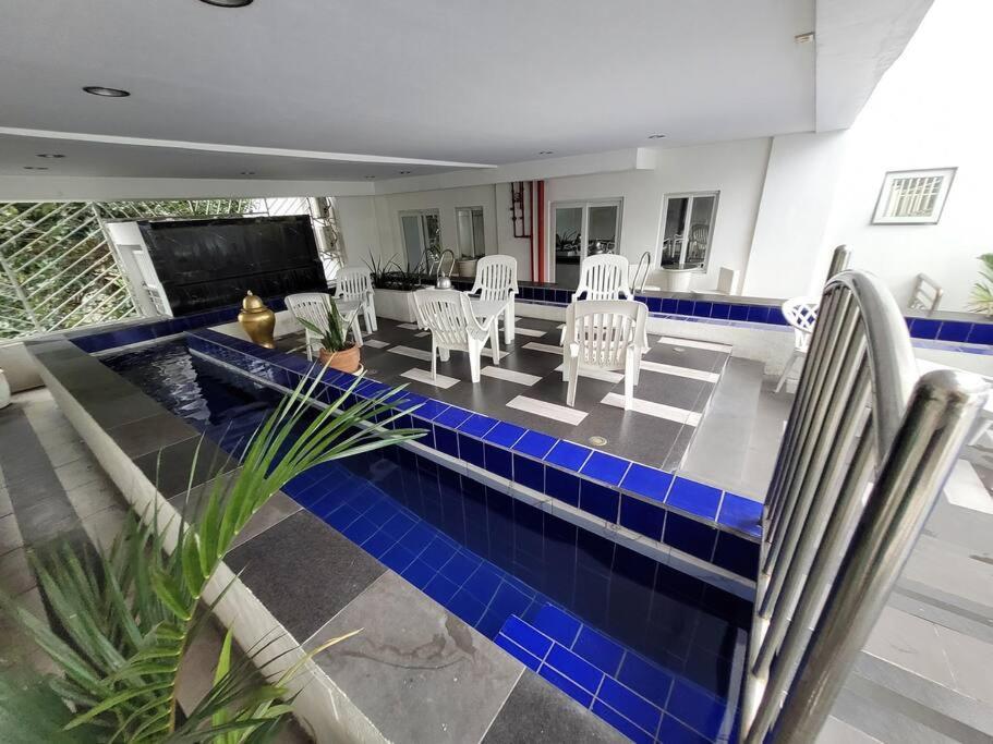 Lucky Suite Kandi 2 Bedrooms Анхелес Экстерьер фото